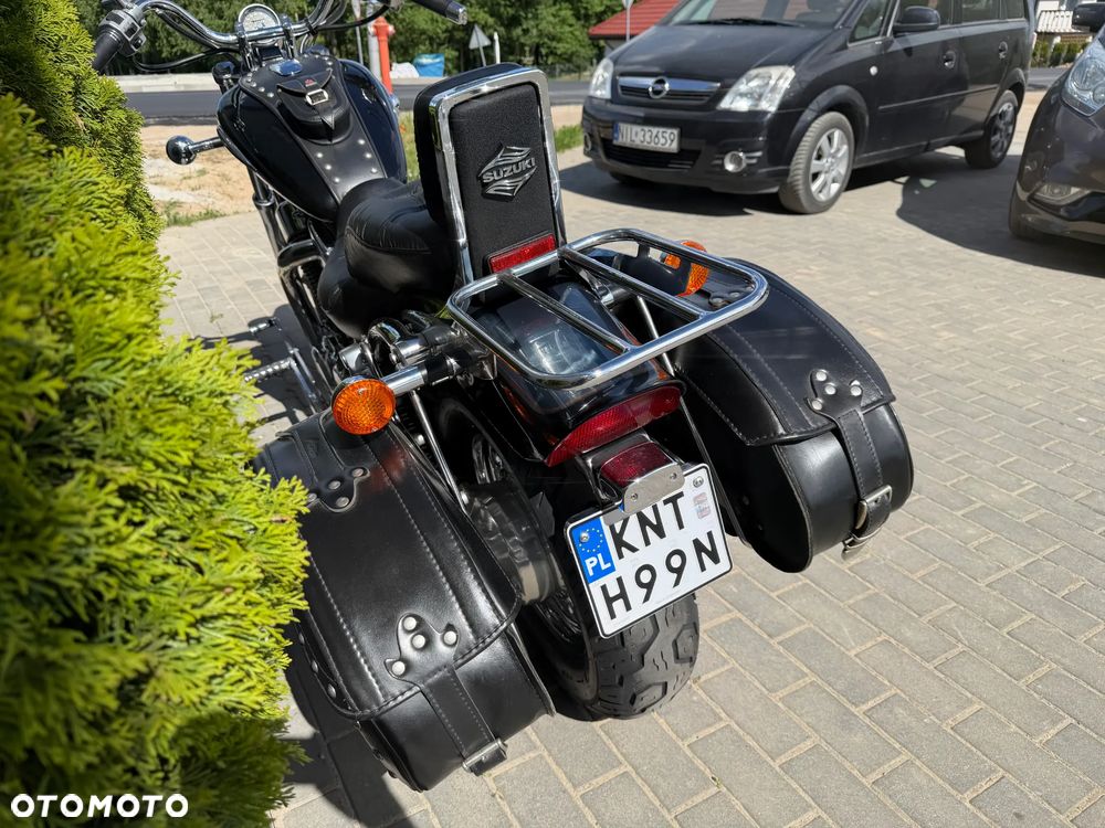 Suzuki Intruder - 41