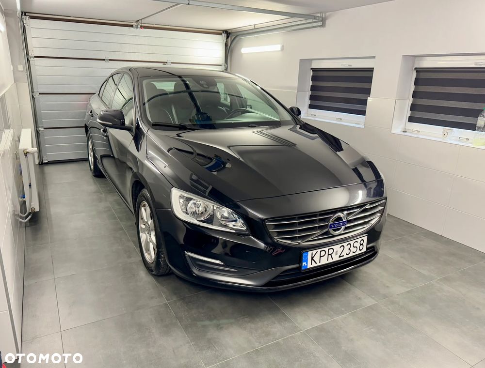Volvo S60 D3 Geartronic Kinetic - 1