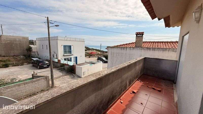 Moradia Nazaré Praia Legua junto ao mar - Grande imagem: 4/12