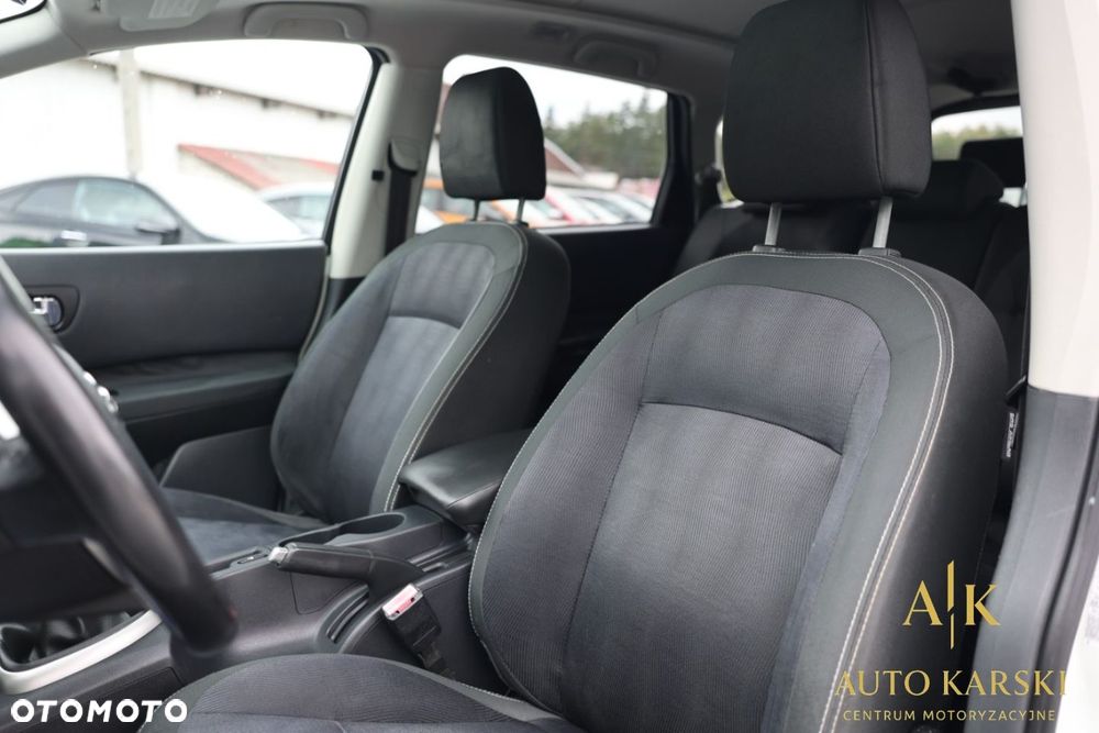 Nissan Qashqai+2 - 10
