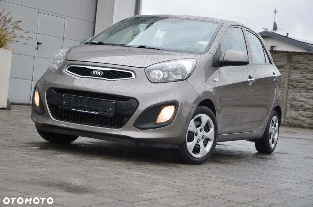 Kia Picanto 1.0 Dream Team Edition - 4