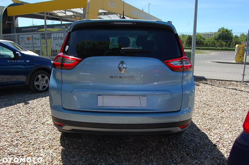 Renault Grand Scenic - 18