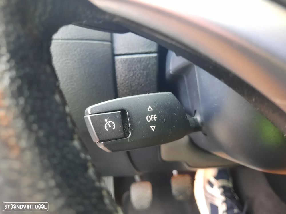 BMW X1 18 d xDrive Line Sport - 43