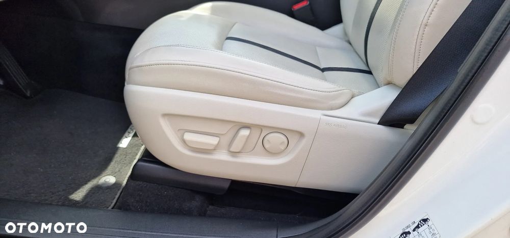 Mazda CX-60 2.5 PHEV Takumi Plus AWD - 29