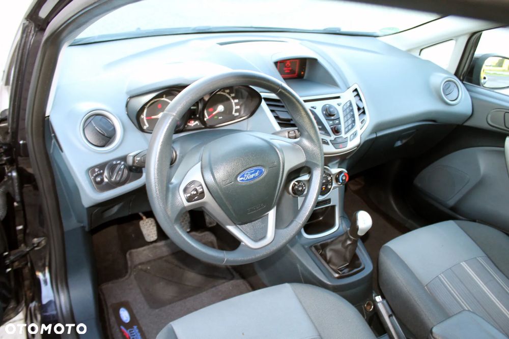 Ford Fiesta 1.25 Gold X EU5 - 11