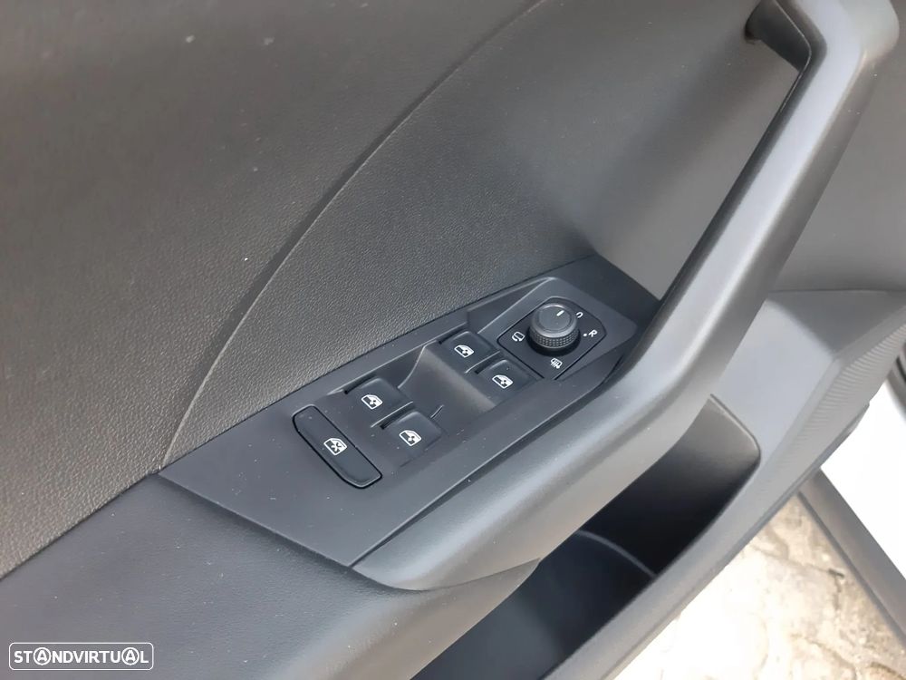 VW T-Cross - 16