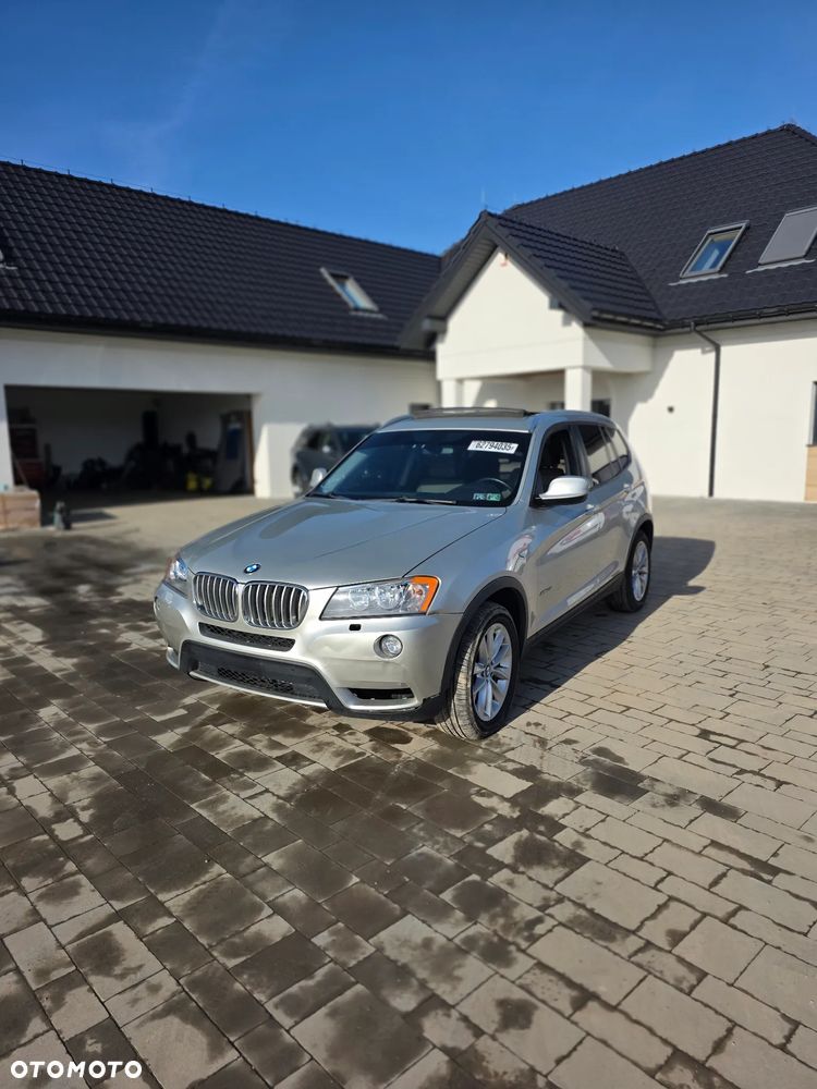 BMW X3 xDrive28i Advantage - 2