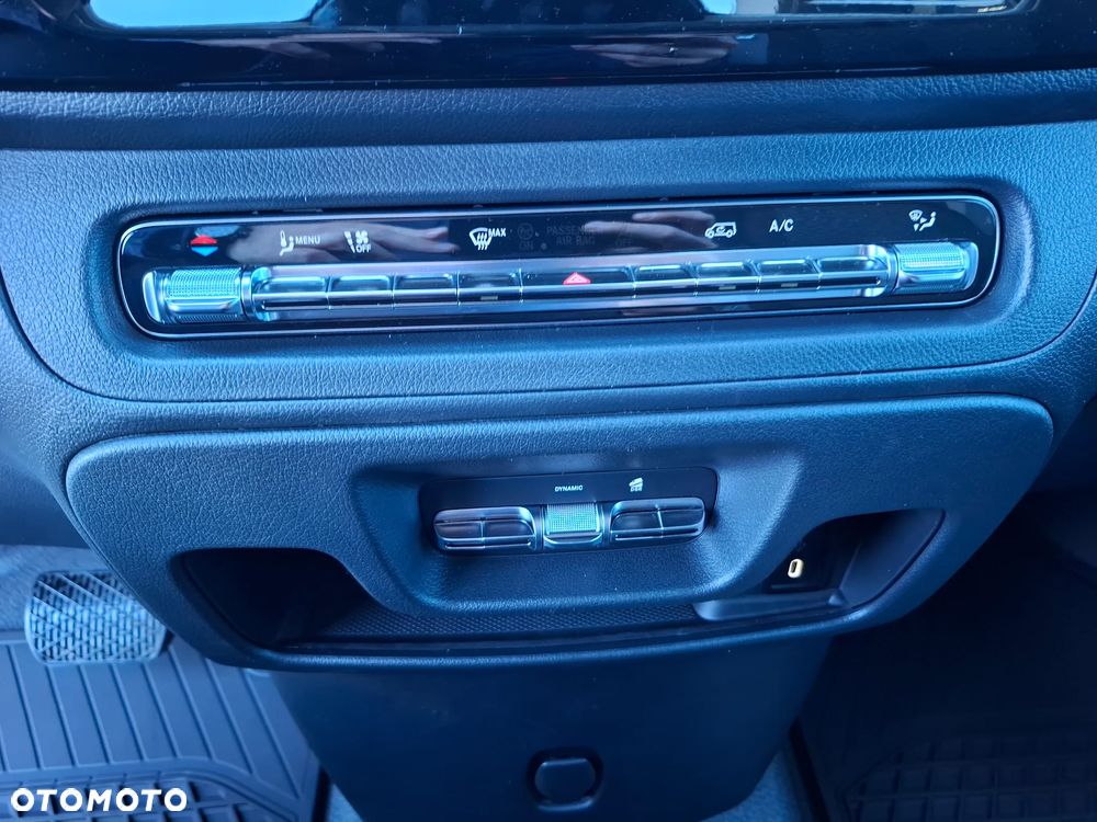 Mercedes-Benz Vito 119 CDI 4x4 Furgon SELEC Długi 3200 mm - 26
