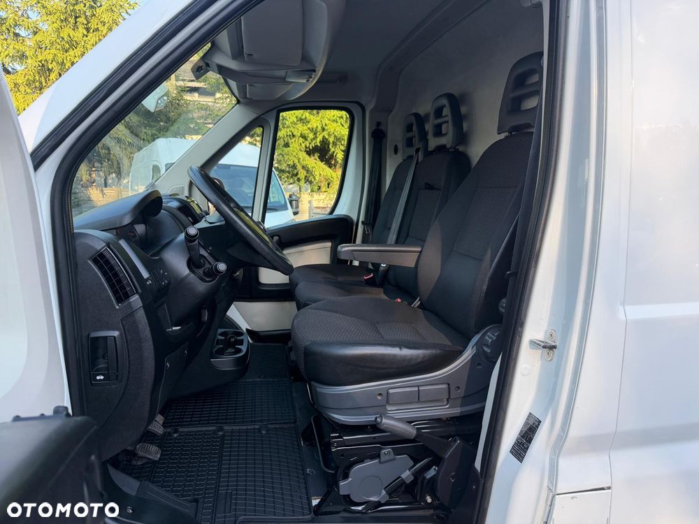 Citroën Jumper / 2.2D / 130KM / L1H1 / NAJBOGATSZA WERSJA / Kamera / PARKTRONIC / - 10