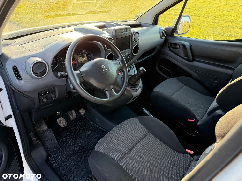 Peugeot Partner osobowy - 9