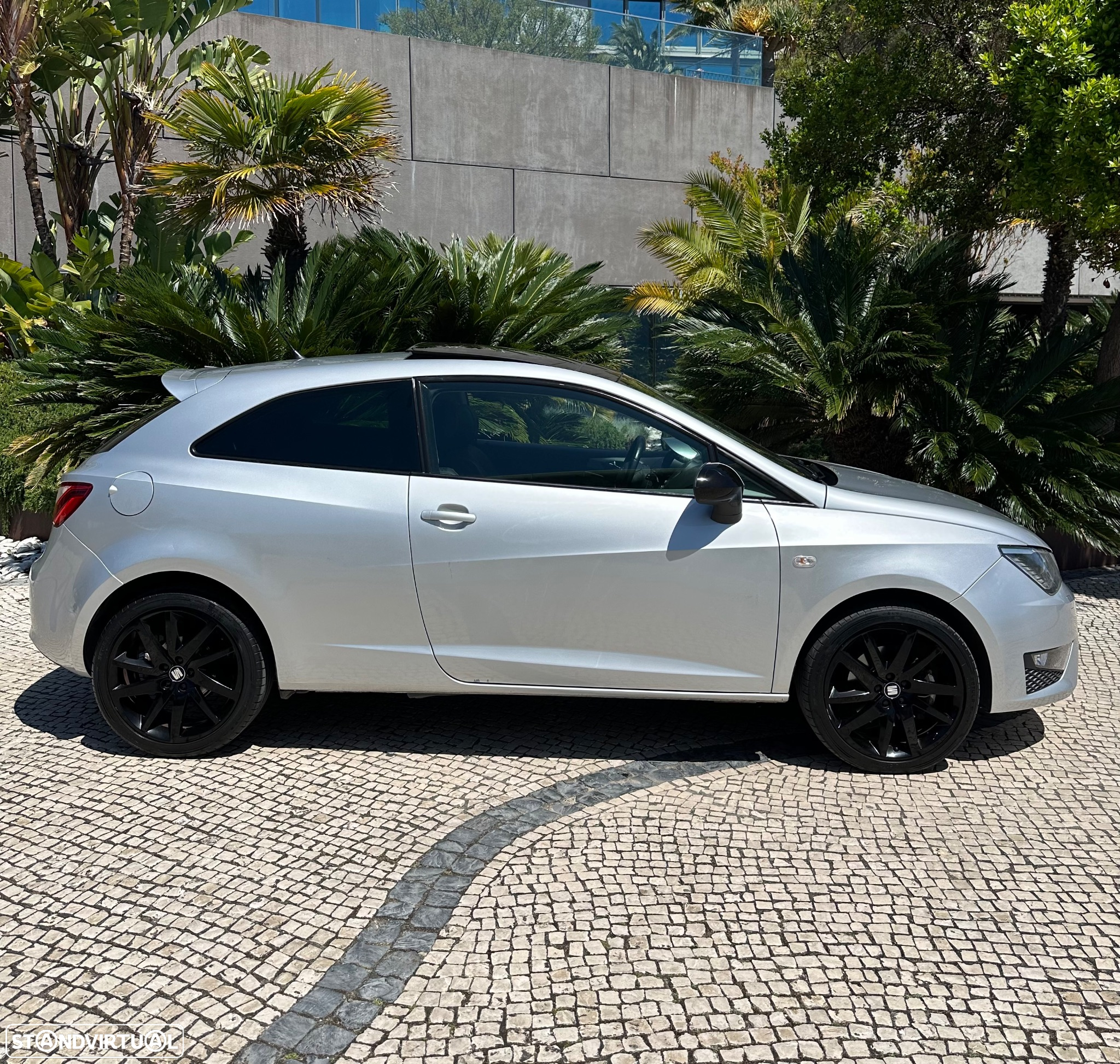 SEAT Ibiza SC 1.6 TDi FR - 4