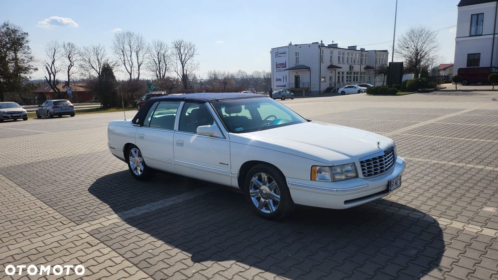 Cadillac Deville 4.6 Concours - 18