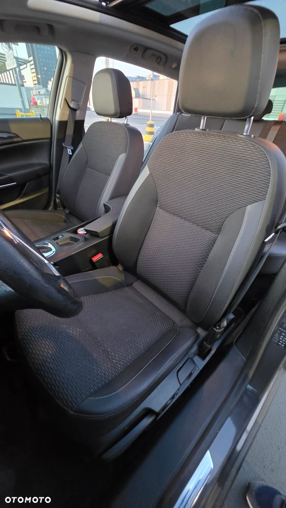 Opel Insignia 2.0 CDTI Innovation S&S - 10
