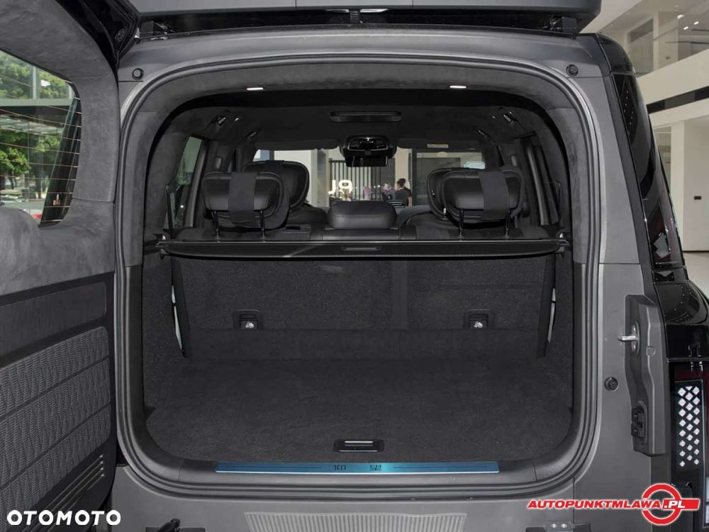 BYD Yangwang U8 - 22