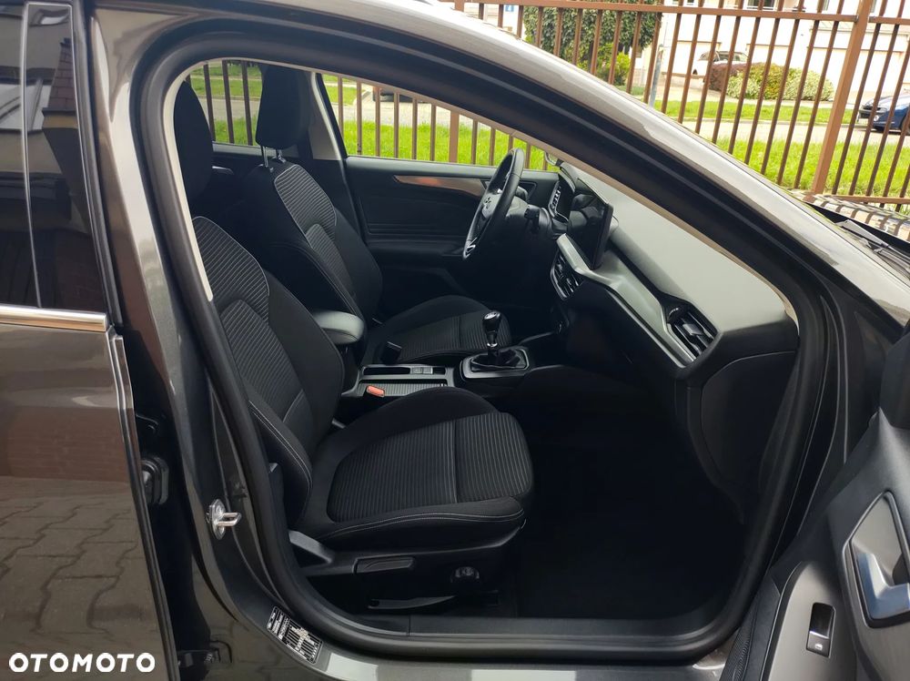 Ford Focus 1.0 EcoBoost Titanium X - 14
