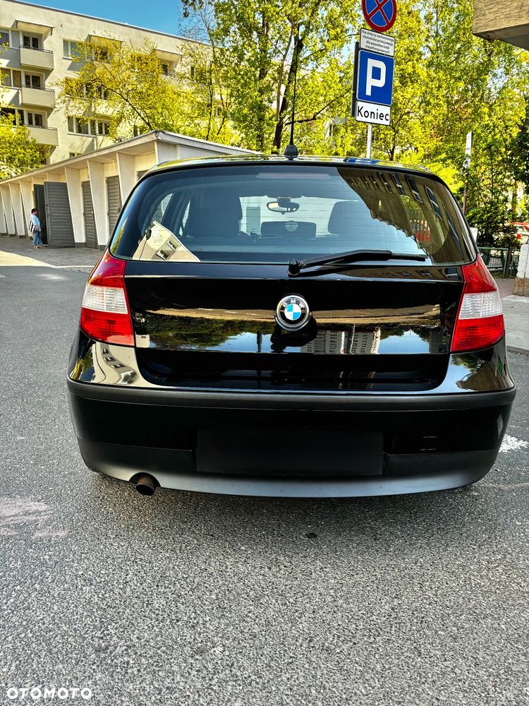BMW Seria 1 116i - 3