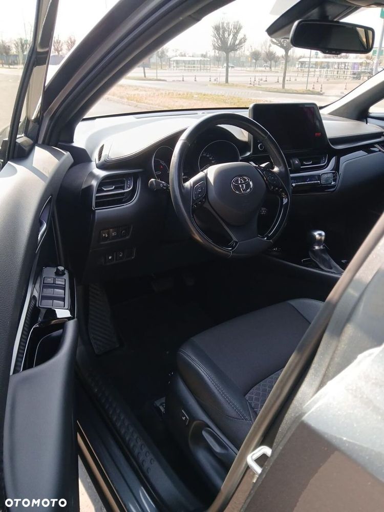 Toyota C-HR 2.0 Hybrid Style - 18