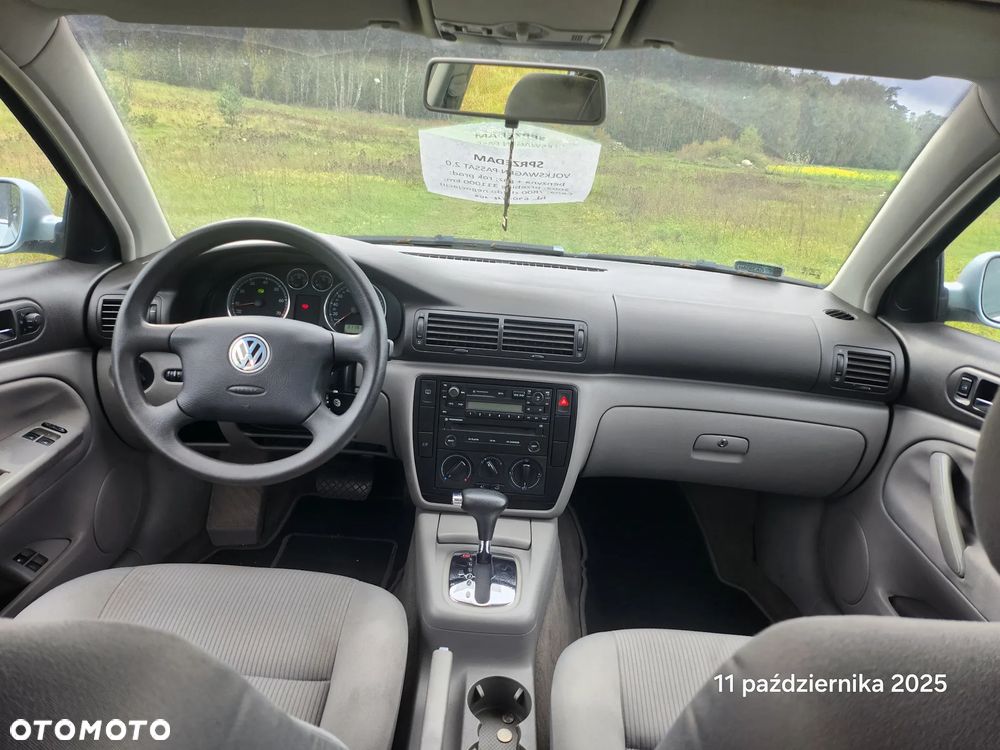Volkswagen Passat 2.0 Basis - 10