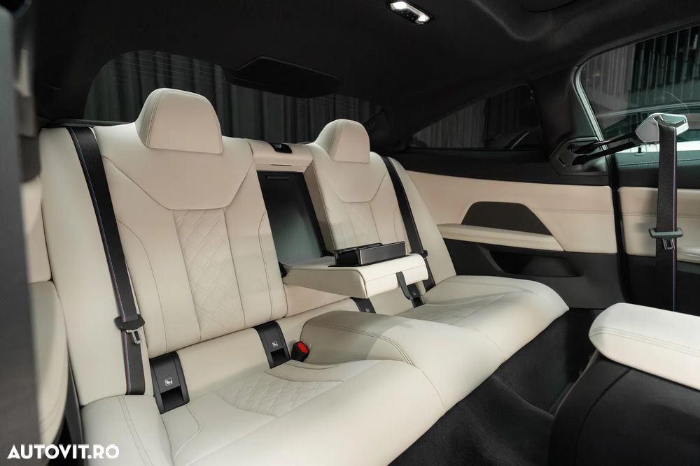 BMW Seria 4 M440i xDrive - 33