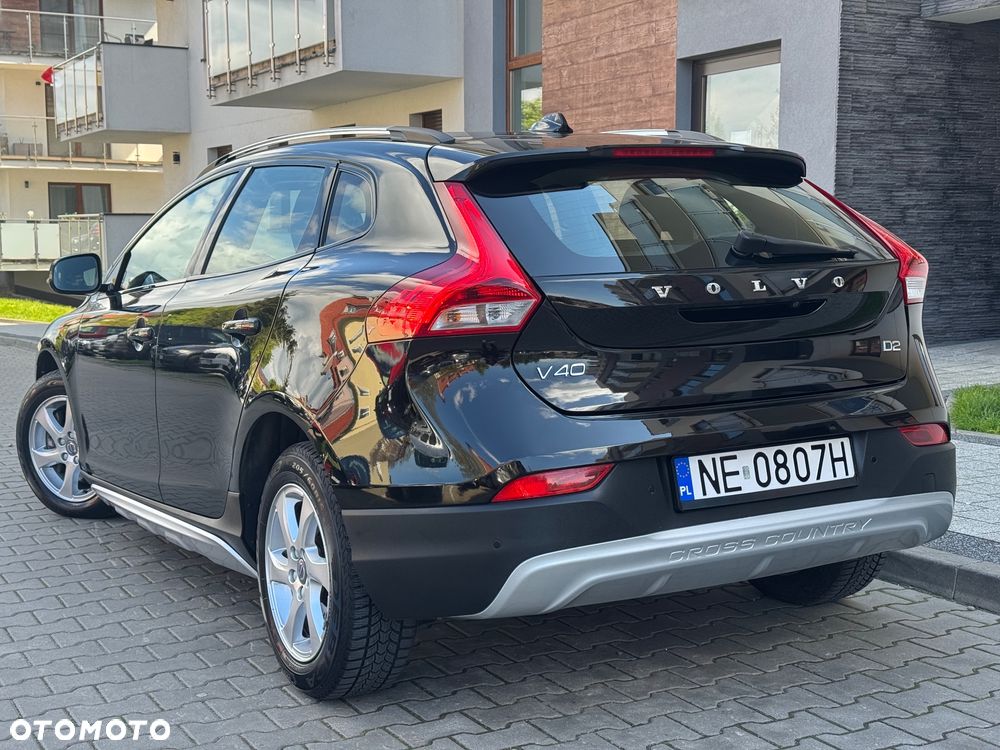 Volvo V40 Cross Country D2 Geartronic Summum - 4