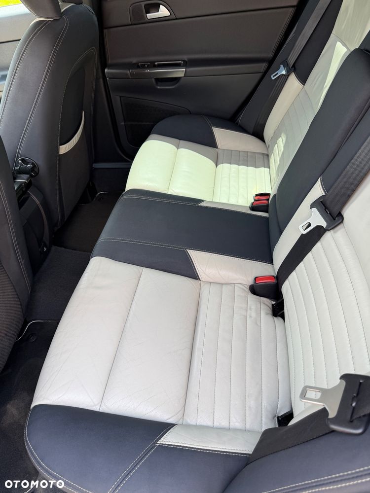 Volvo V50 T5 R-Design Summum AWD - 13