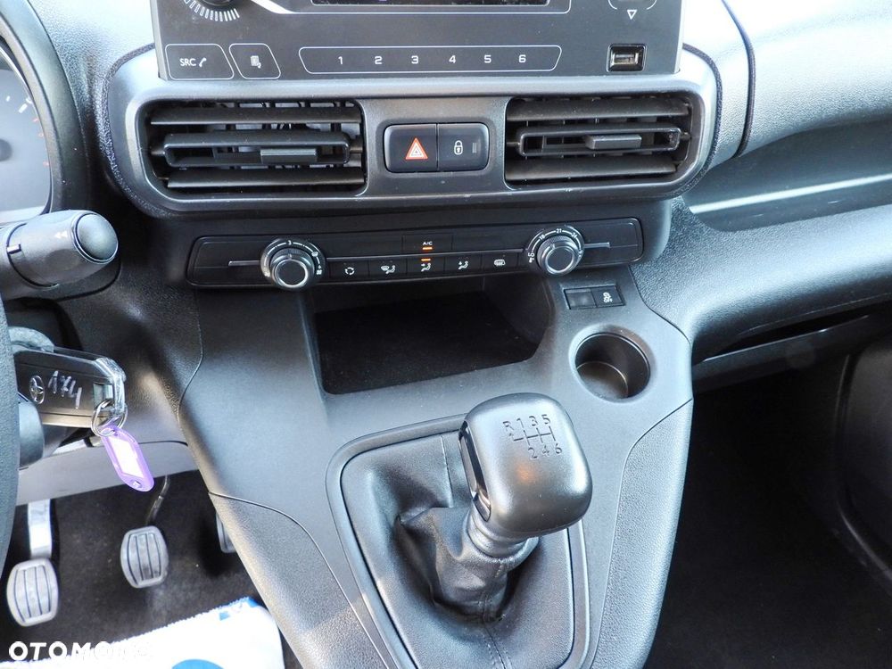 Toyota PROACE CITY  FURGON CHŁODNIA  -15*C ZASILANIE 230V TEMPOMAT KLIMATYZACJA  100KM - 36