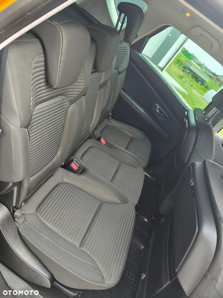 Renault Scenic - 8