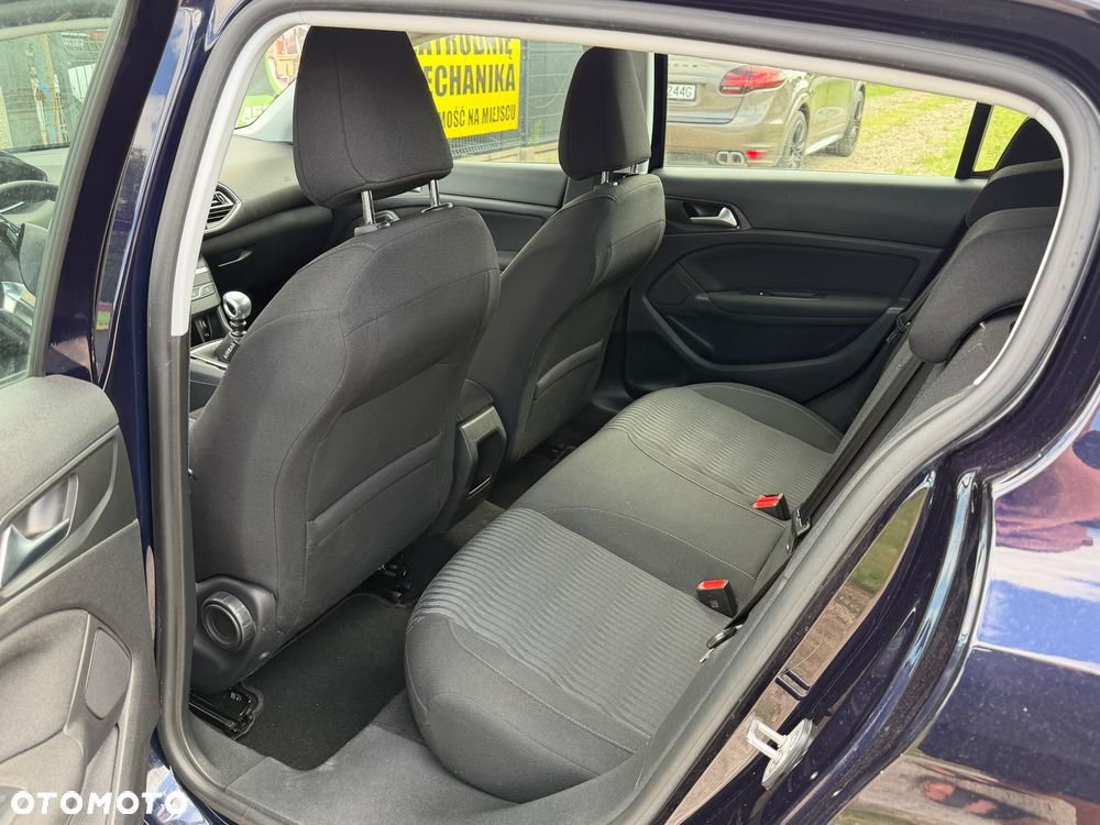 Peugeot 308 BlueHDi 120 Stop & Start Style - 10