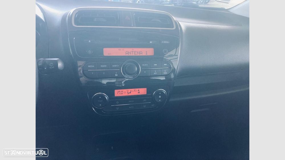 Mitsubishi Space Star 1.2 Intense - 16