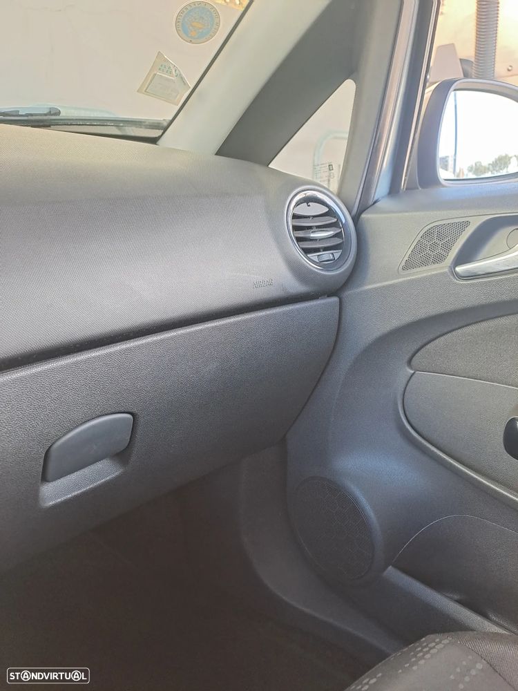Opel Corsa 1.0 Enjoy - 11