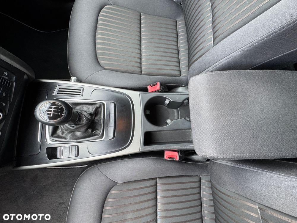 Audi A4 Limousine 2.0 TDI Limited Edition - 11