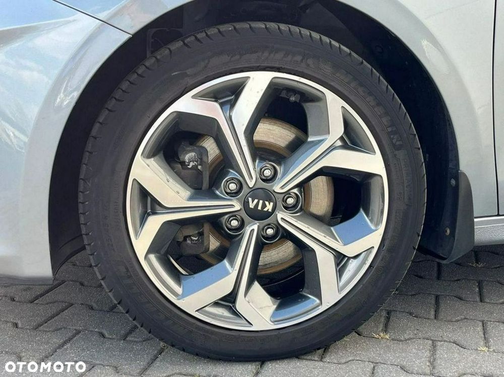 Kia Ceed 1.5 T-GDI Business Line DCT - 14