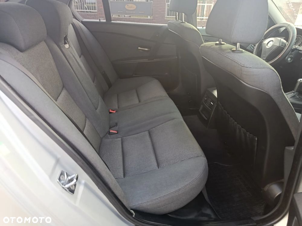 BMW Seria 5 - 17