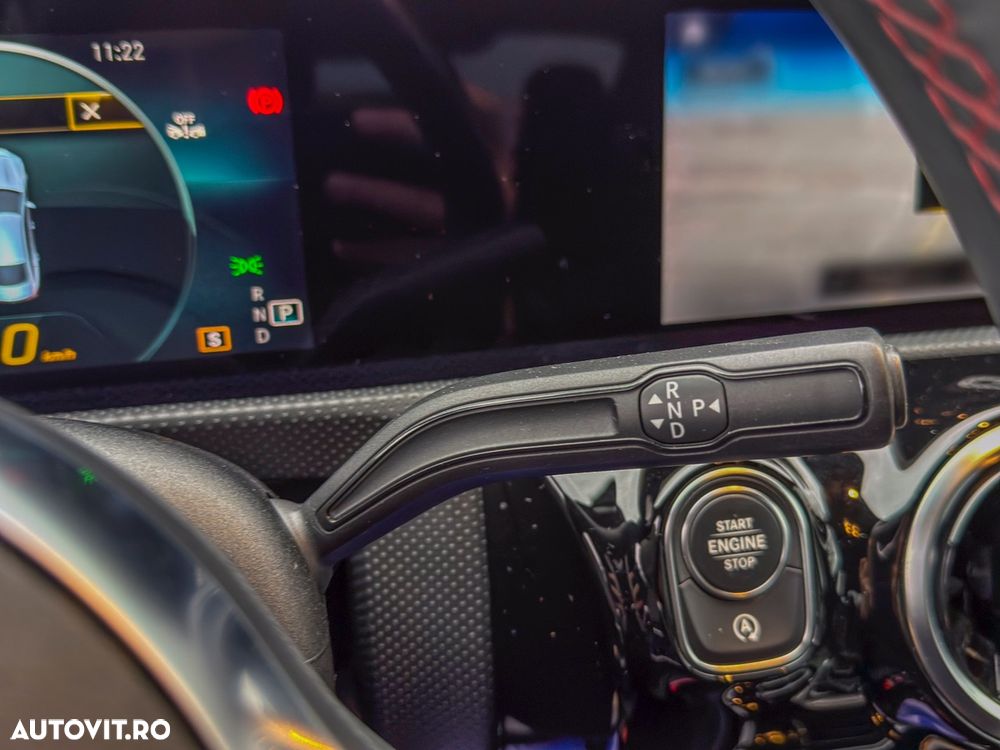 Mercedes-Benz CLA - 25