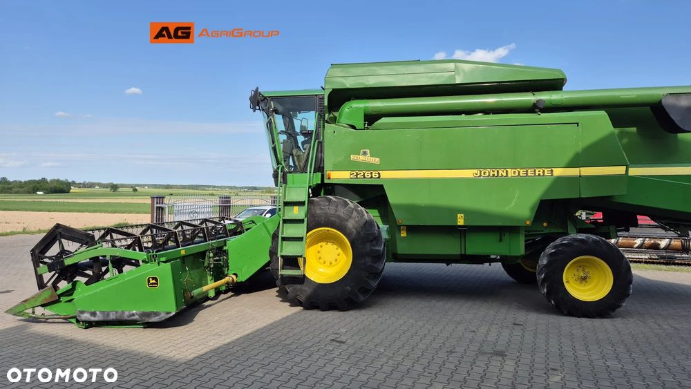 John Deere 2266 HillMaster 1998R - 7