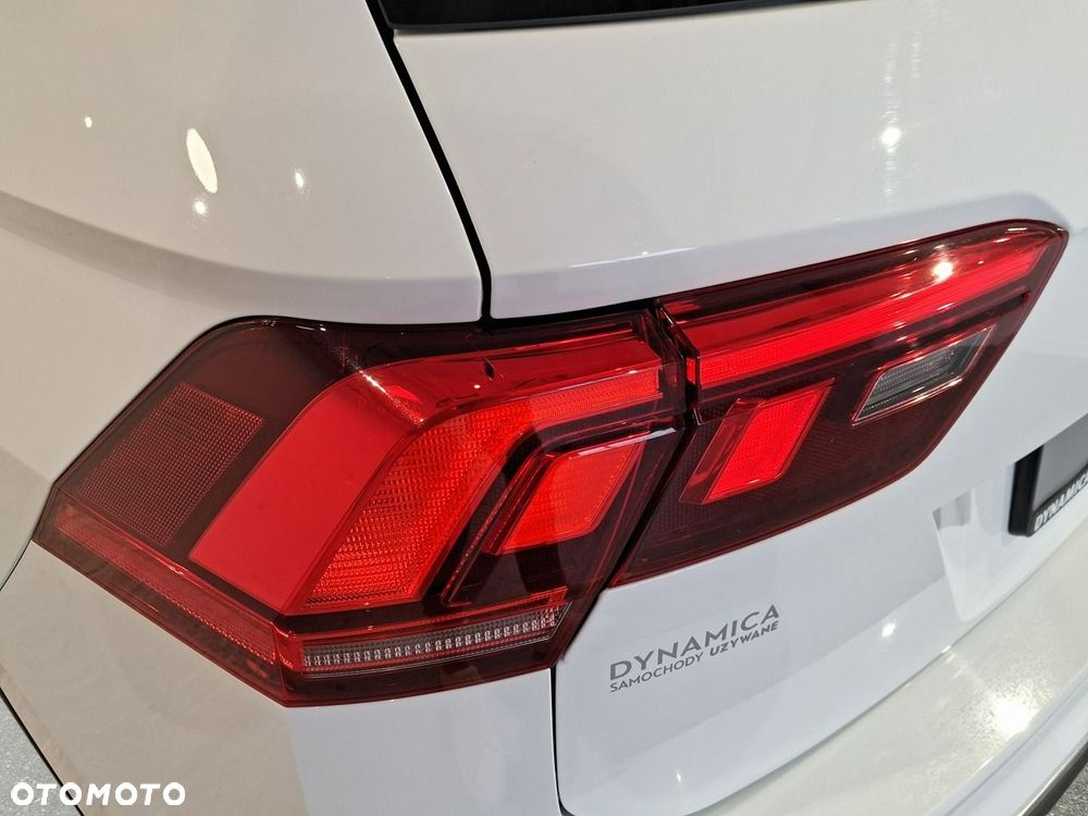 Volkswagen Tiguan - 12