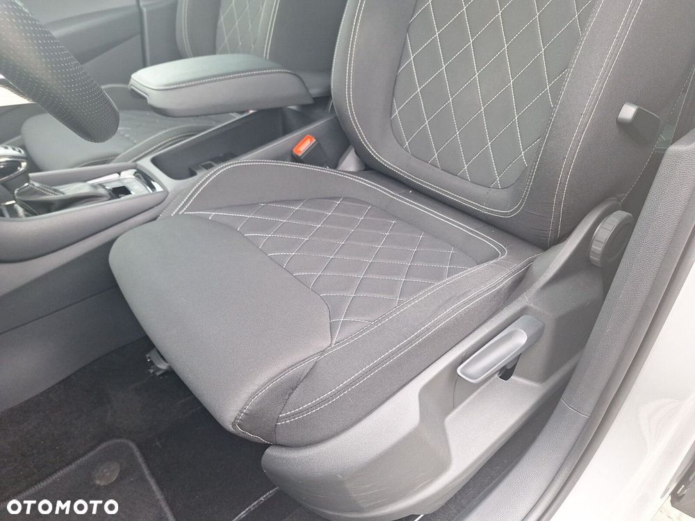 Skoda Karoq 2.0 TDI SCR 4x4 Sportline DSG - 12