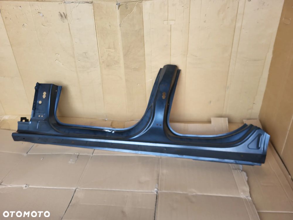 SLUPEK PROG LEWY AUDI A4 S4 B8 KOMBI 8K9 SEDAN 8K5 - 1