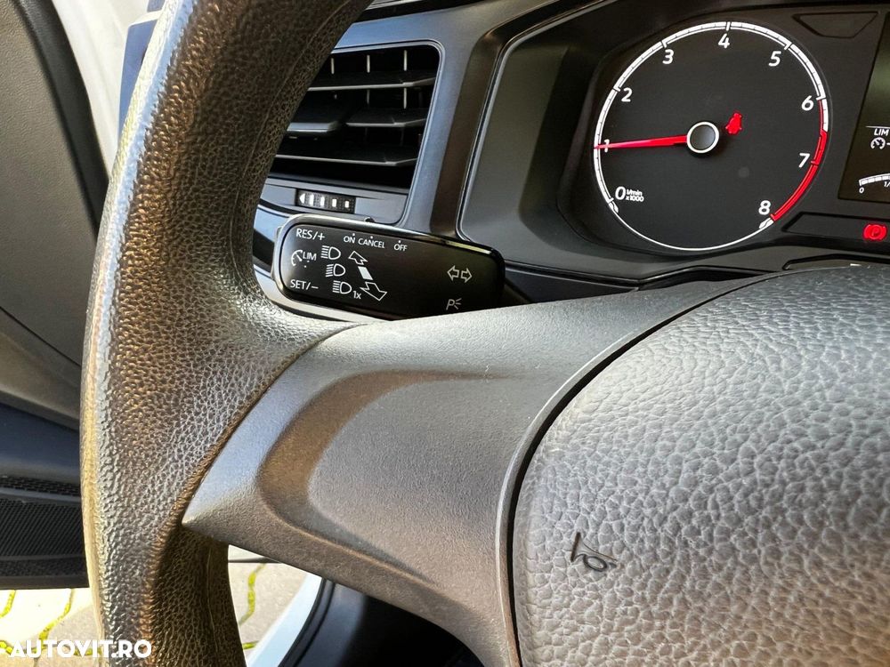 Volkswagen Polo 1.0 Trendline - 23