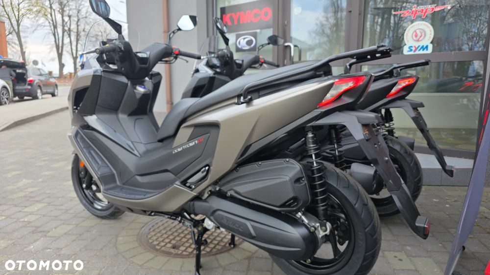 Kymco Downtown - 6