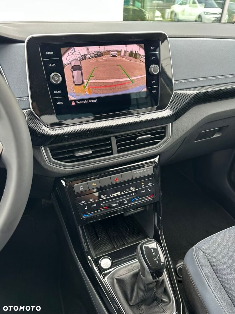 Volkswagen T-Cross - 20