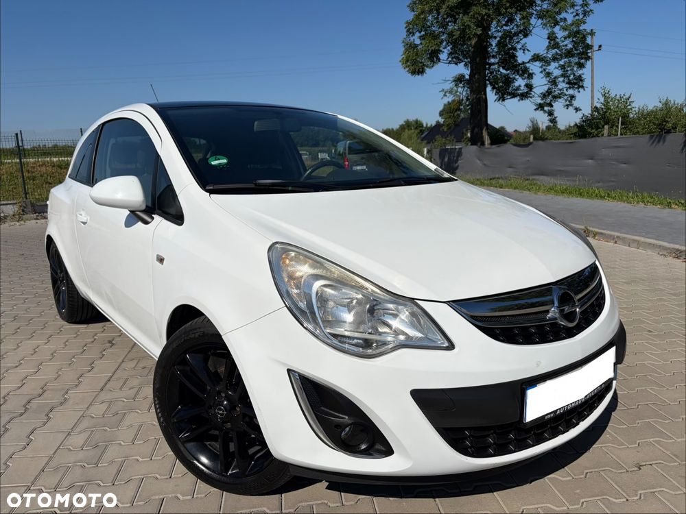 Opel Corsa 1.4 16V Cosmo - 14