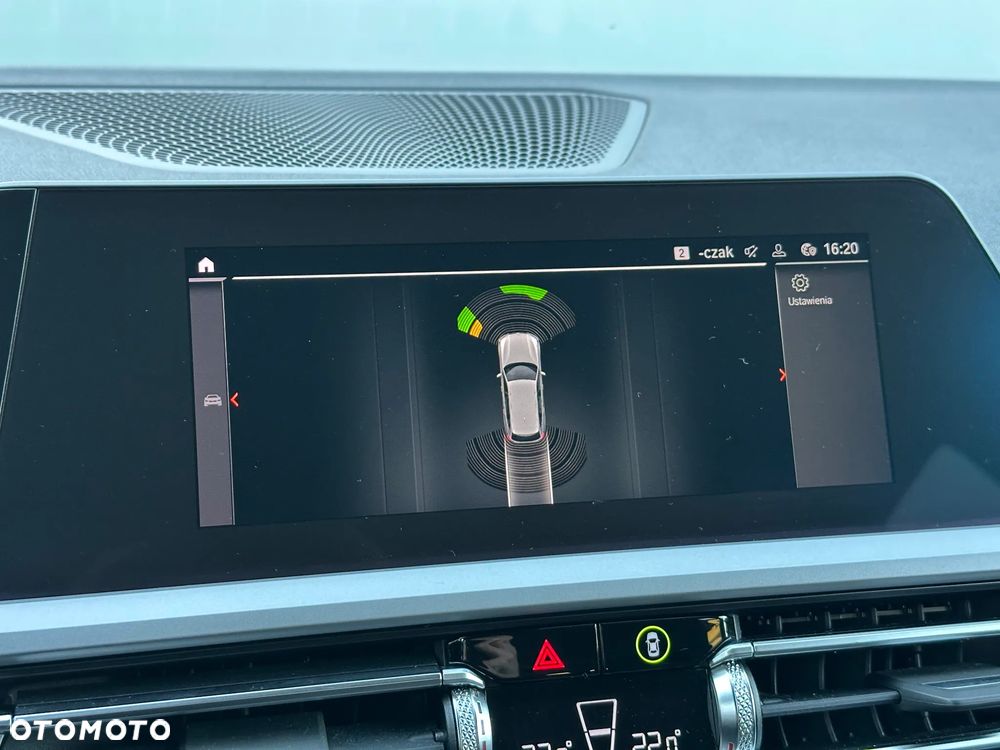 BMW Seria 3 318d - 24