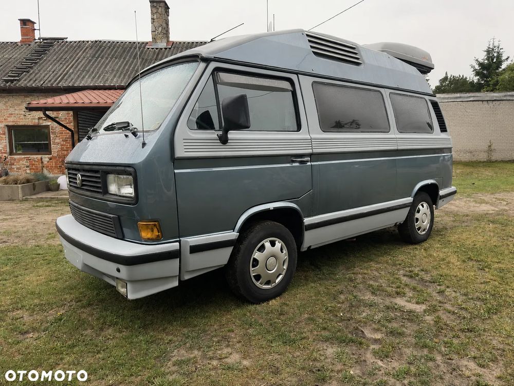 Volkswagen Transporter - 2