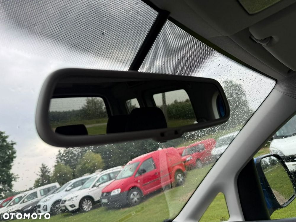 Volkswagen Caddy - 19