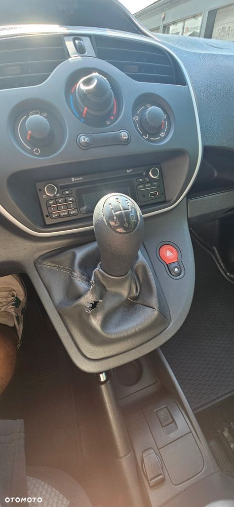 Renault Kangoo 1.5 dCi Business Eu6 - 23