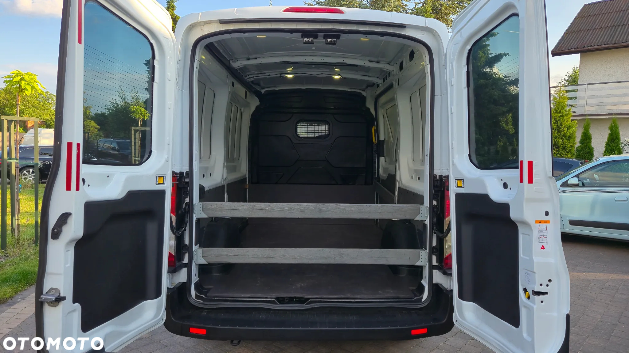 Ford Transit - 8