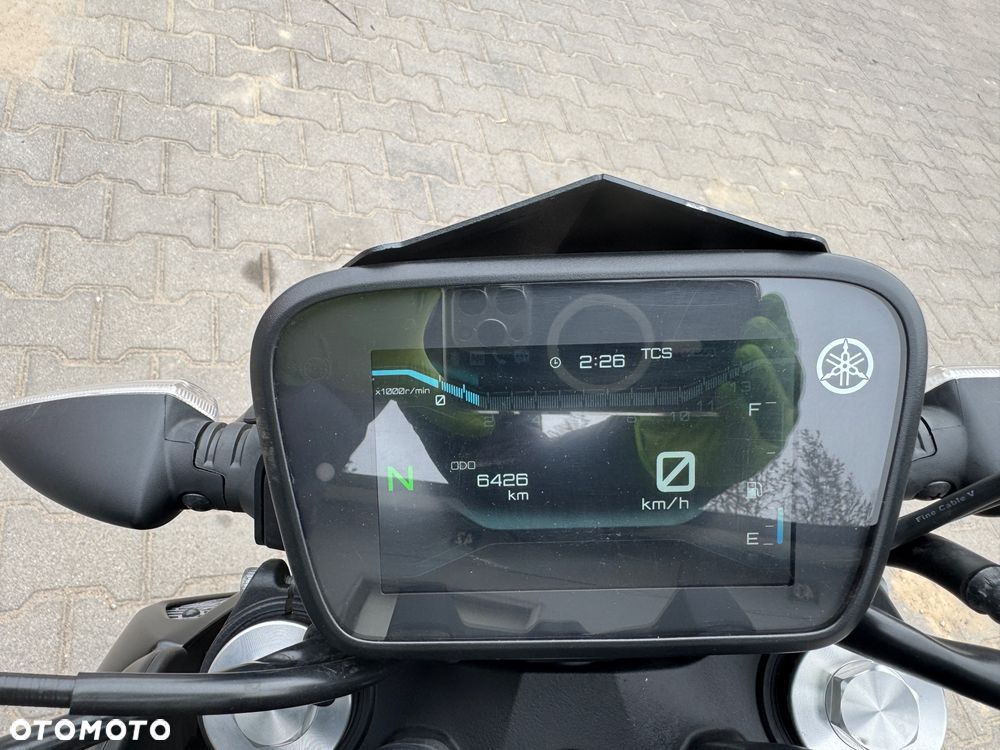 Yamaha MT - 9