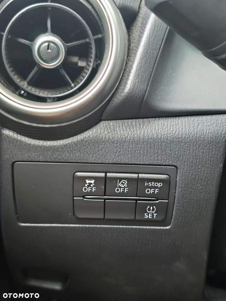 Mazda 2 - 20