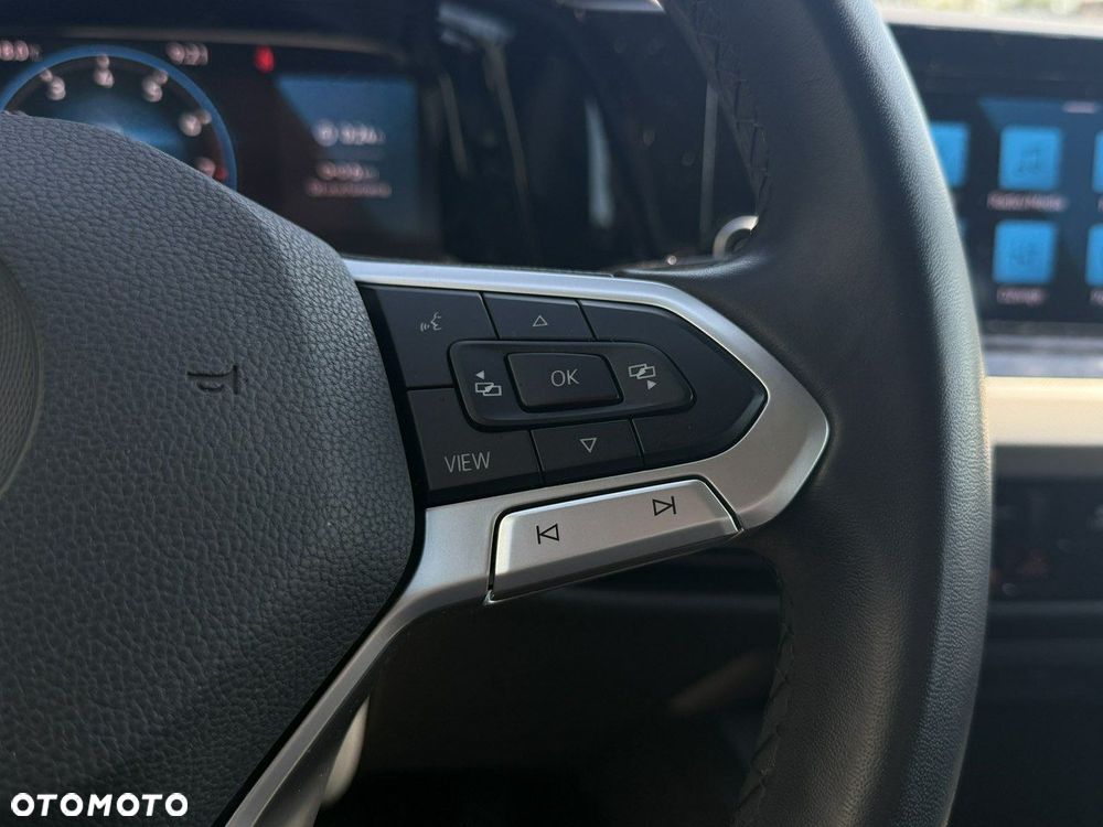 Volkswagen Golf 1.0 TSI - 17